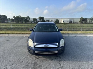 2007 Ford Fusion SE - Picture 1 of 3
