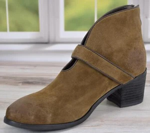 New Antelope Women's CHELLY X52 Suede Buckle Ankle Bootie Boots Size 41 OLIVE - Picture 1 of 7
