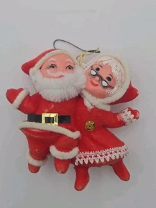 Vintage rot Filz & Kunststoff Weihnachten Mr & Mrs Clause tanzender Ornament 3,5" - Bild 1 von 4