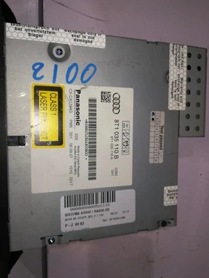 8T1035110B sistema radio AUDI A5 COUPE 8T 566118 - Immagine 1 di 4