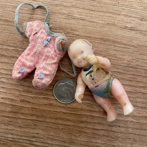 Vintage 1949 Renwal Dollhouse Baby Doll Mini W Outfit Blue Boy Trinket Toy - Picture 1 of 2