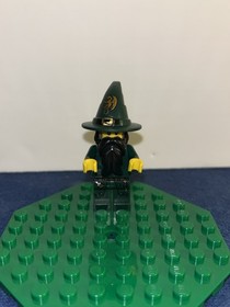 Lego Castle Kingdoms Dark Green Wizard CAS435 minfig from 7955