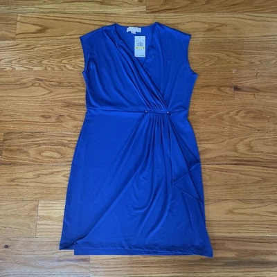 NUEVO CON ETIQUETAS VESTIDO JERSEY MICHAEL KORS AZUL REAL JERSEY ENTALLADO Y ACAMPANADO Mediano Antes $120.00 Foto 1 de 4