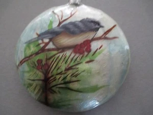 16001 CHICADEE CAPIZ SHELL ORNAMENTO - Imagen 1 de 2