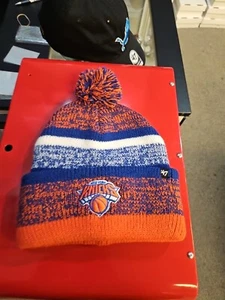 New York Knicks 47 Brand Winter Pompom Hat - Picture 1 of 3