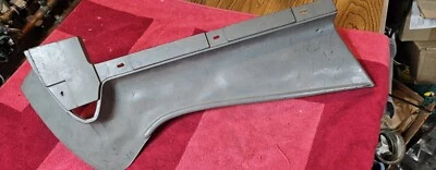 Relleno de parachoques cenefa delantera derecha Lincoln Versailles 77-80 D94Y-17779-A Nuevo de Lote Antiguo Foto 1 de 4