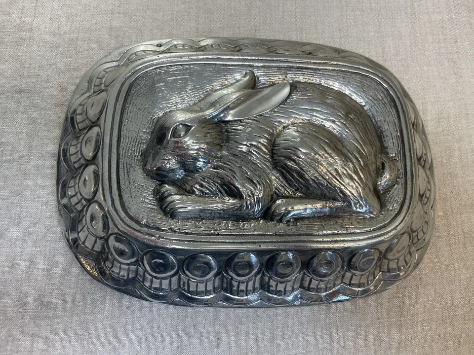 Алюминиевая форма кролика настенный подвесной декор пасхальный винтажный 11 x 8 дюймов большая пружина - Изображение 1 из 3