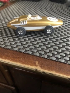 Mint TYCO "S" SPEEDWAYS INDY BODY IN GOLD CLEAN Runs Slot Cars - Picture 1 of 6