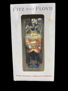 Cascanueces de Navidad Fitz and Floyd de colección en caja con adorno de vidrio de menta - Imagen 1 de 4