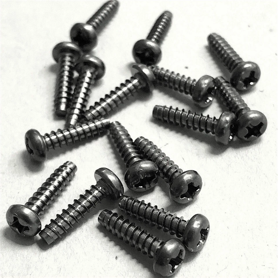 TAMIYA BLACKFOOT SCREWS 19805629 3x12mm Tapping Screw Monster Beetle '86 2015 - Image 1 of 1