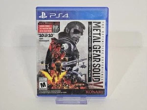 Metal Gear Solid V: The Definitive Experience PS4 - Rara etichetta blu! Usato - Foto 1 di 5