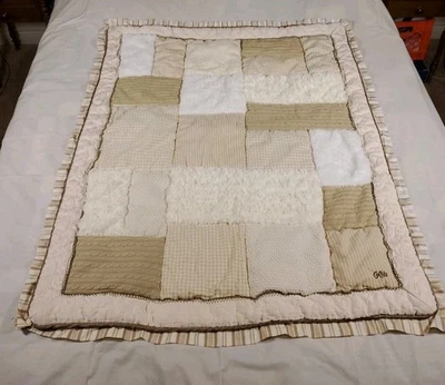 Manta gruesa Cocalo Cuna Texturizada Beige y Crema Colores Naturales 46x39 Foto 1 de 4