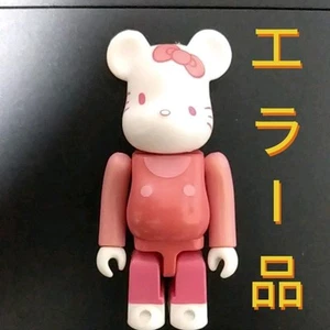 Bearbrick be@rbrick 100% Hello Kitty Error product rare - Picture 1 of 2