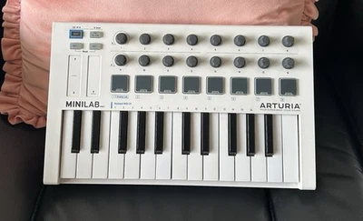 Arturia MiniLab MK2 Universal Midi Controller - Image 1 of 2