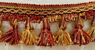 NUEVO CHENILLA BORLA FLECOS ALGODÓN 17 YARDAS.- 3.5" ANCHO LADRILLO ROJO, DORADO PRECIO DE VENTA SUGERIDO POR EL FABRICANTE - $27/AÑO Foto 1 de 4