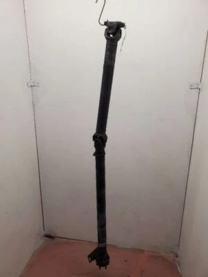 BMW 750IL, Rear Drive Shaft, Bad Center Bearing, 88-94, 5.0L,12V, 26111227202 - Image 1 of 4