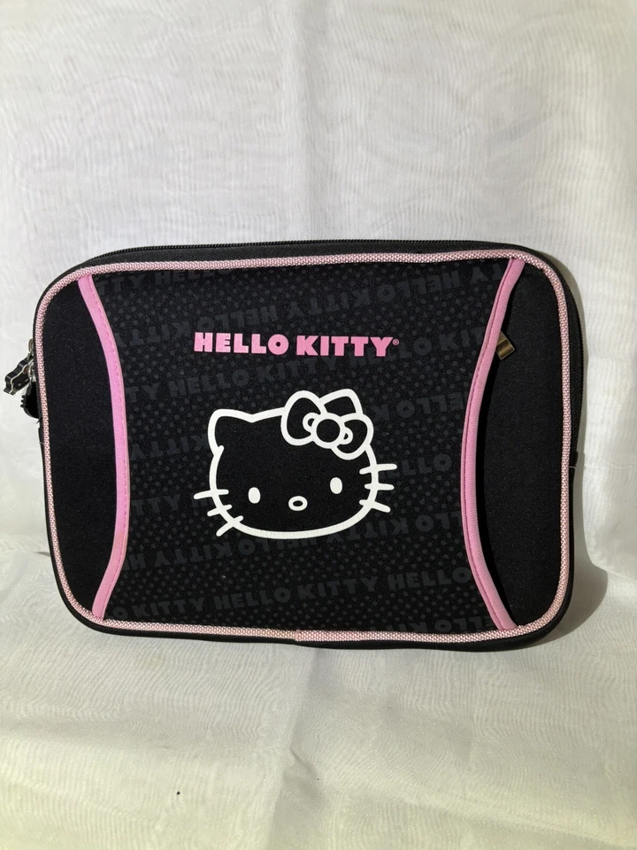 Funda Protectora Hello Kitty iPad, Negra y Rosa, Accesorio Tecnológico  Foto 1 de 4