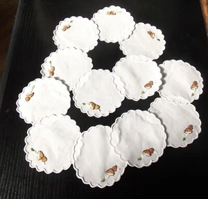NAPPERONS BRODES MAIN SOUS VERRES CHAMPIGNONS LES 12*** - Imagen 1 de 2