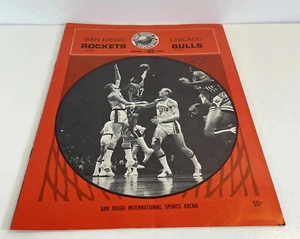 1968 Basketball Program, San Diego Rockets @ Chicago Bulls scored March 20 Riley - Picture 1 of 11