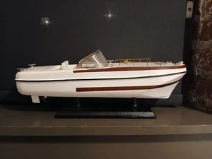 Antiguo modelo tallado en madera barco motor Lake River - Imagen 1 de 8
