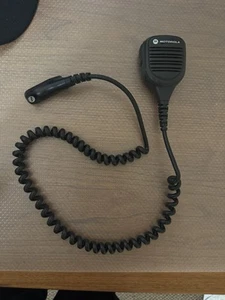 NYPD Motorola PMMN4062A Impres Speaker Microphone APX Radios - Zdjęcie 1 z 3