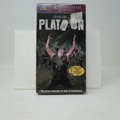 Platoon VHS 1986 War Drama Original Release Hemdale Film Corporation - Image 1 of 2