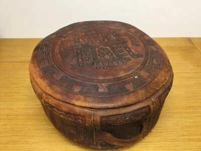 "De colección Cuero PERUANO Redondo 21"" Diámetro" Reposapiés con mango Foto 1 de 4