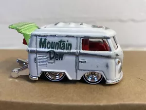 Hot Wheels Kool KOMBI VW Custom Mountain Dew Patina Real Riders - Picture 1 of 5