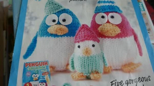 Patrón de tejido - Colección de 3 pingüinos diferentes en D.K.-6 pulgadas y 3,5 pulgadas. - Imagen 1 de 1