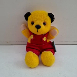 Sooty 6 Zoll kleine Beanie Plüschtier Kuscheltier Goldener Bär 2000 Sooty TV - Bild 1 von 6