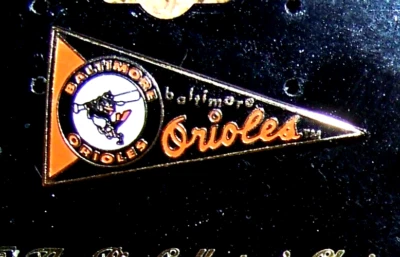 Baltimore Orioles small pennant shape lapel pin MLB c34537 - Image 1 of 4