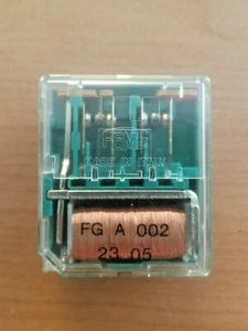 Feme FG-A-002-23-05 12V 5A Horizontal Pairs Squadron for PCBs - Picture 1 of 2