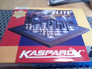 Schachcomputer Saitek Kasparov ELITE,Anleitung OVP Top Kult - Bild 1 von 6