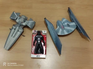 Kenner/Hasbro StarWars Set, 23cm Darth Vader, Infiltrator, Vulture Droid Fighter - Bild 1 von 8