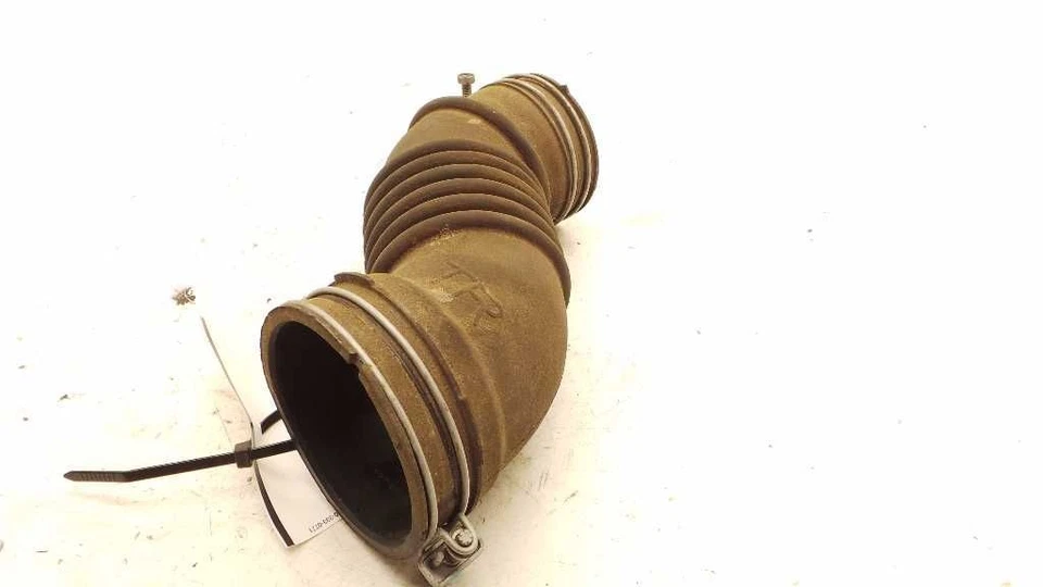 2009 TOYOTA TACOMA 2.7L 4CYL AIR CLEANER RESONATOR TUBE ASSEMBLY  - Image 1 of 4