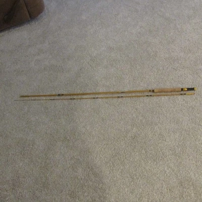 Caña de pescar con mosca Fenwick FL 90-5.7'5" de longitud. 9 ojales.  2 piezas. Foto 1 de 4