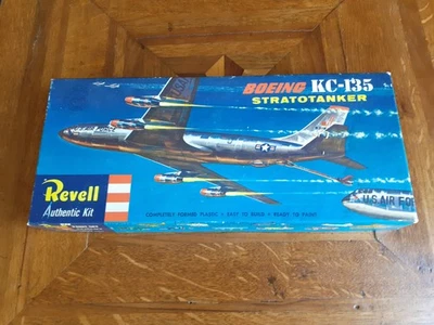 BOEING KC-135 STRATOTANKER  REVELL - Immagine 1 di 3