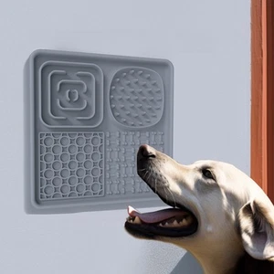 Anti Slip Pet Licking Mat Silicone Feeding Accessory for Dogs and Cats - Bild 1 von 17