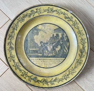 Assiette Parlante faïence jaune Aumale Baron de Deux ponts Napoléon XIXe - Picture 1 of 4