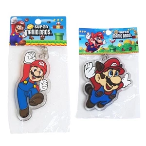 Nintendo Super Mario Bros Plastic Keyrings x 2 - New - Picture 1 of 5