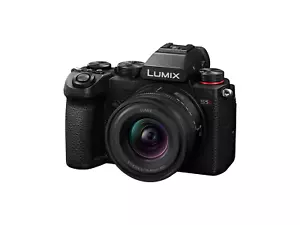Panasonic DC-S5DNE-K Body + LUMIX S 18-40 mm / F4.5–6.3 Zoomobjekt - DC S5 D N - Bild 1 von 13