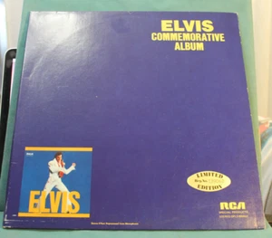 ELVIS PRESLEY--- ELVIA COMMEMORATIVE ALBUM W/ Certificate(LP'S) - Imagen 1 de 8