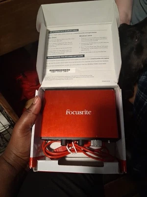 Focusrite 2nd Generation Scarlett Solo USB Audio Interface . Fast Shipping - Image 1 of 4
