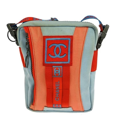 BOLSO DE HOMBRO CHANEL LÍNEA DE VIAJE DE LONA AZUL NQ01831 Foto 1 de 4