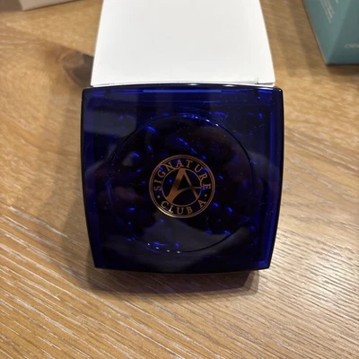 SIGNATURE CLUB UN PRECIOSO ACEITE DE ARGÁN Y BAOBAB REMOJO COLOSAL CÁPSULAS NOCTURNAS .8 OZ Foto 1 de 2