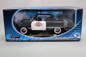 LJ644 SOLIDO PRESTIGE 8158 1/18 1:18 Ford berline Police Washington 1949 noir - Bild 1 von 10
