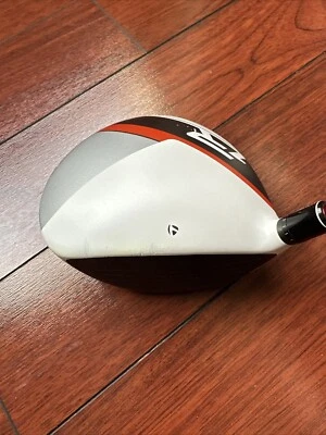TaylorMade R1 Driver Adjustable Right-Handed  HEAD ONLY W/Adapter On Broke Shaft - Image 1 of 4