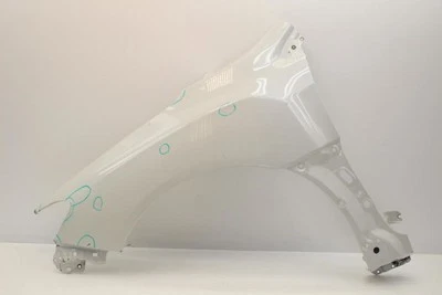 Conjunto de guardabarros delantero izquierdo Subaru WRX 2015-2020 2,0 L tiene problemas Foto 1 de 4