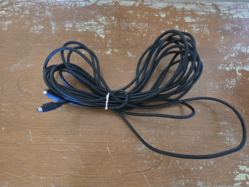 Bose Lifestyle AV18/38/48 Systems 9 Pin to 9 Pin Subwoofer Input DIN Link Cable - Image 1 of 2