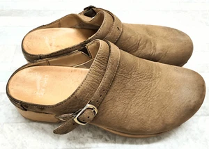 DANSKO BROWN LEATHER BUCKLED MULE SIZE 39 /US 8.5-9 PRE-LOVED - Picture 1 of 12